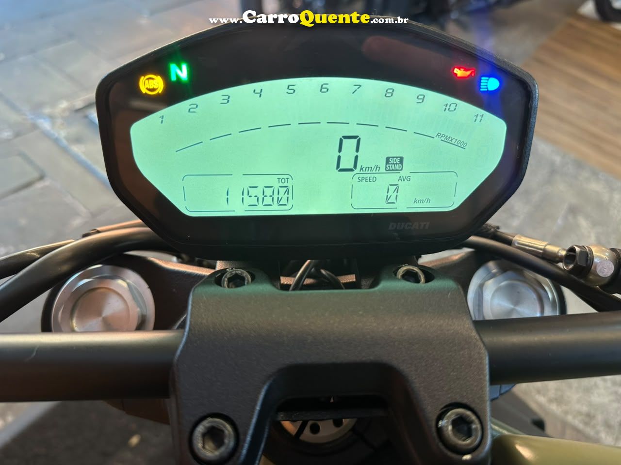 DUCATI MONSTER 797 2018 - Loja