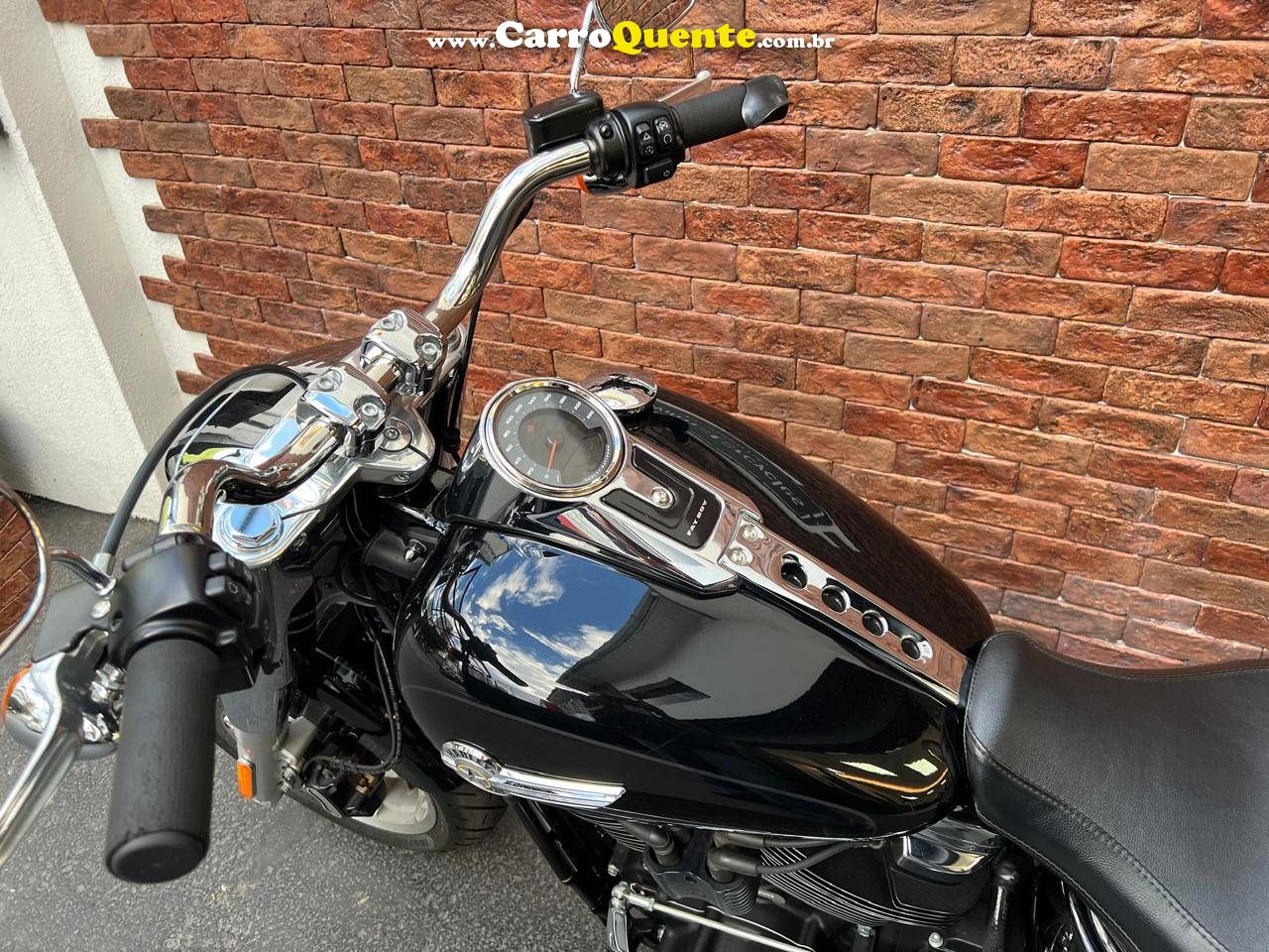 HARLEY-DAVIDSON SOFTAIL FAT BOY 114 2023 - Loja
