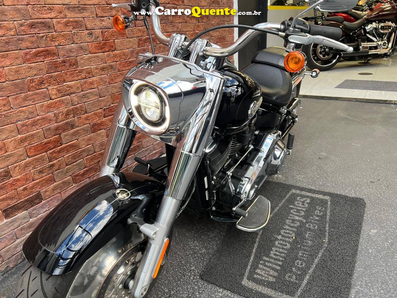 HARLEY-DAVIDSON SOFTAIL FAT BOY 114 2023 - Loja