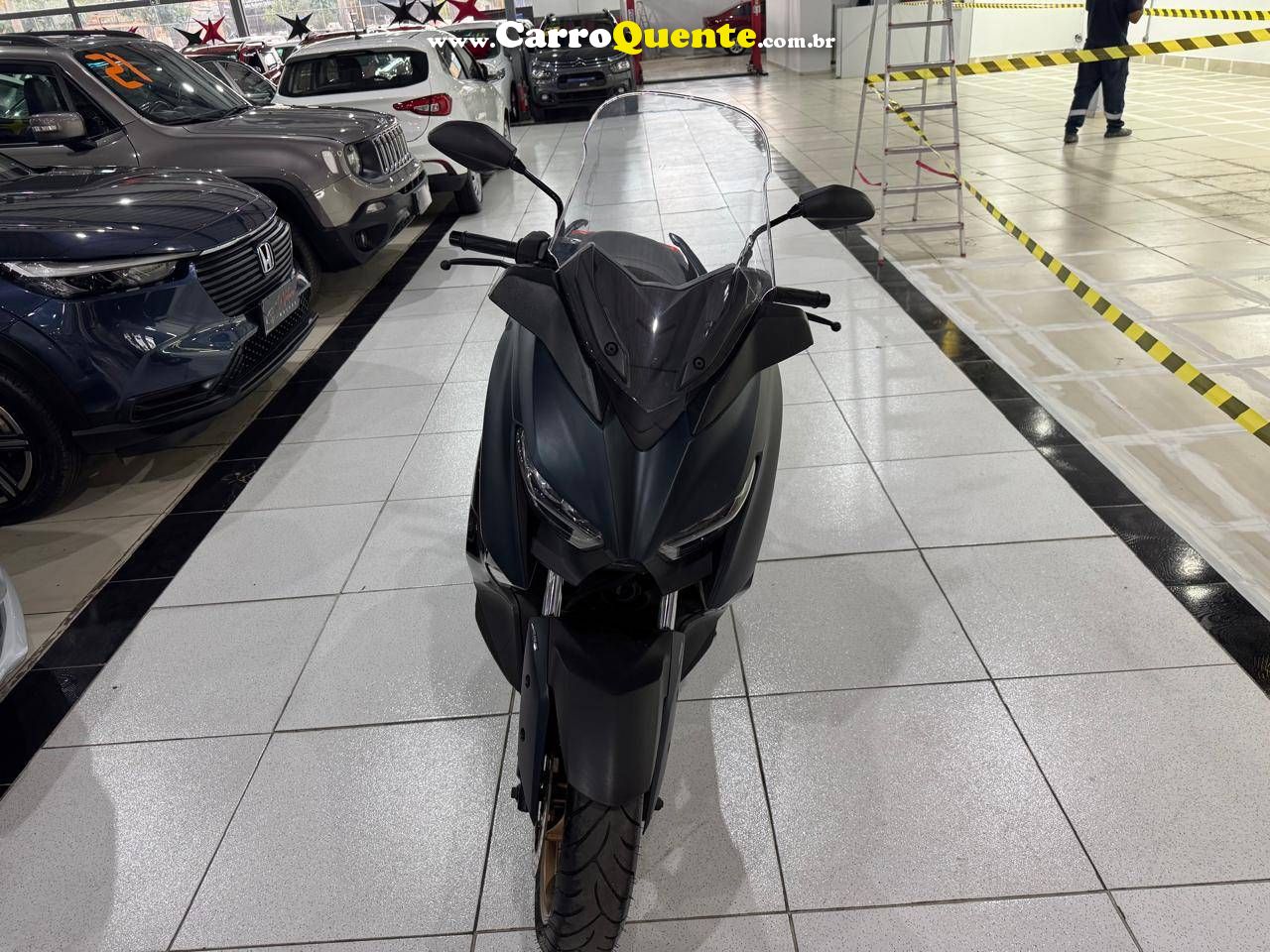 YAMAHA XMAX 250 CONNECTED ABS 2024 - Loja