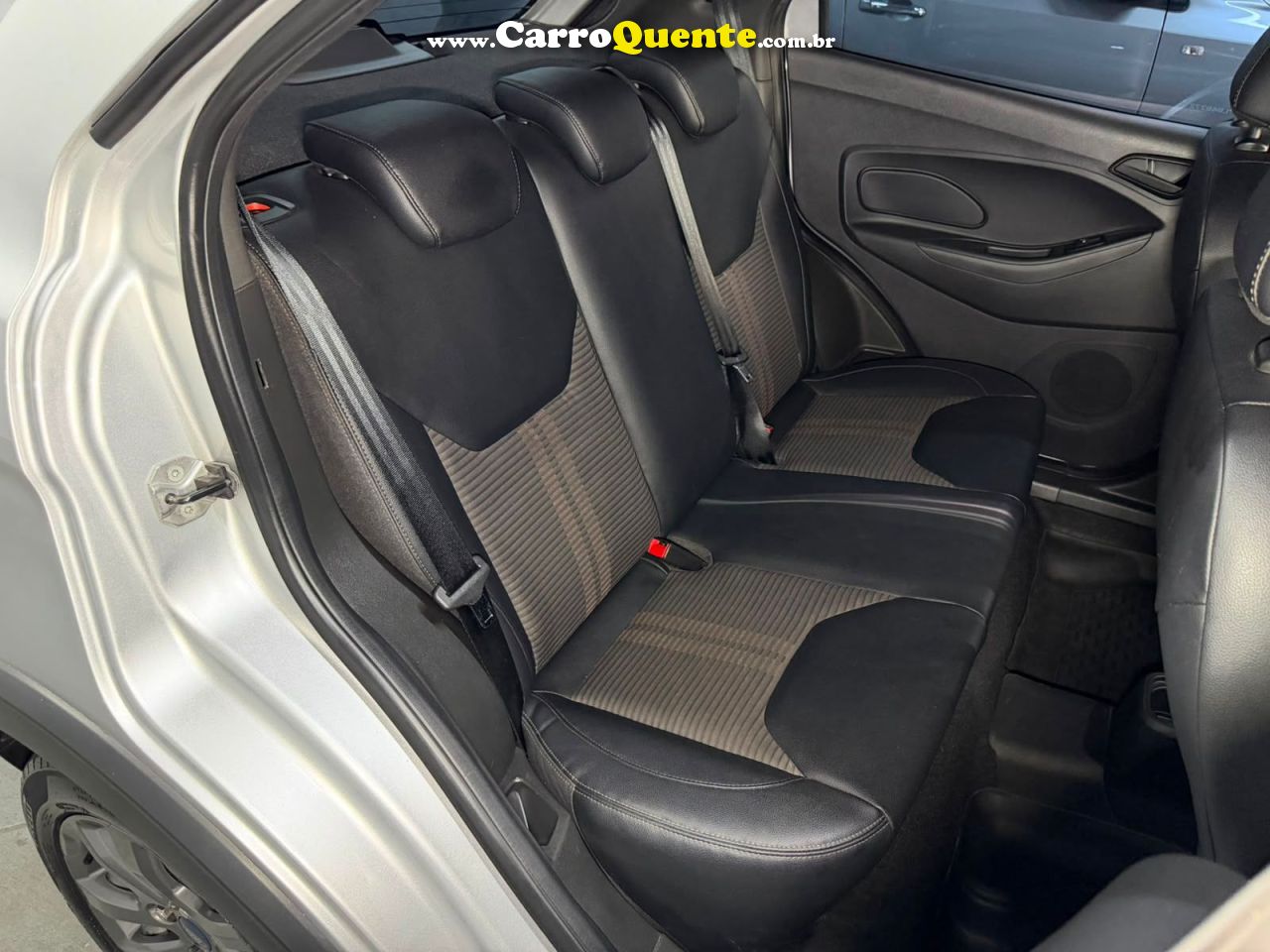 FORD Ka 1.5 Freestyle Flex 2020 - Automático 2020 - Loja