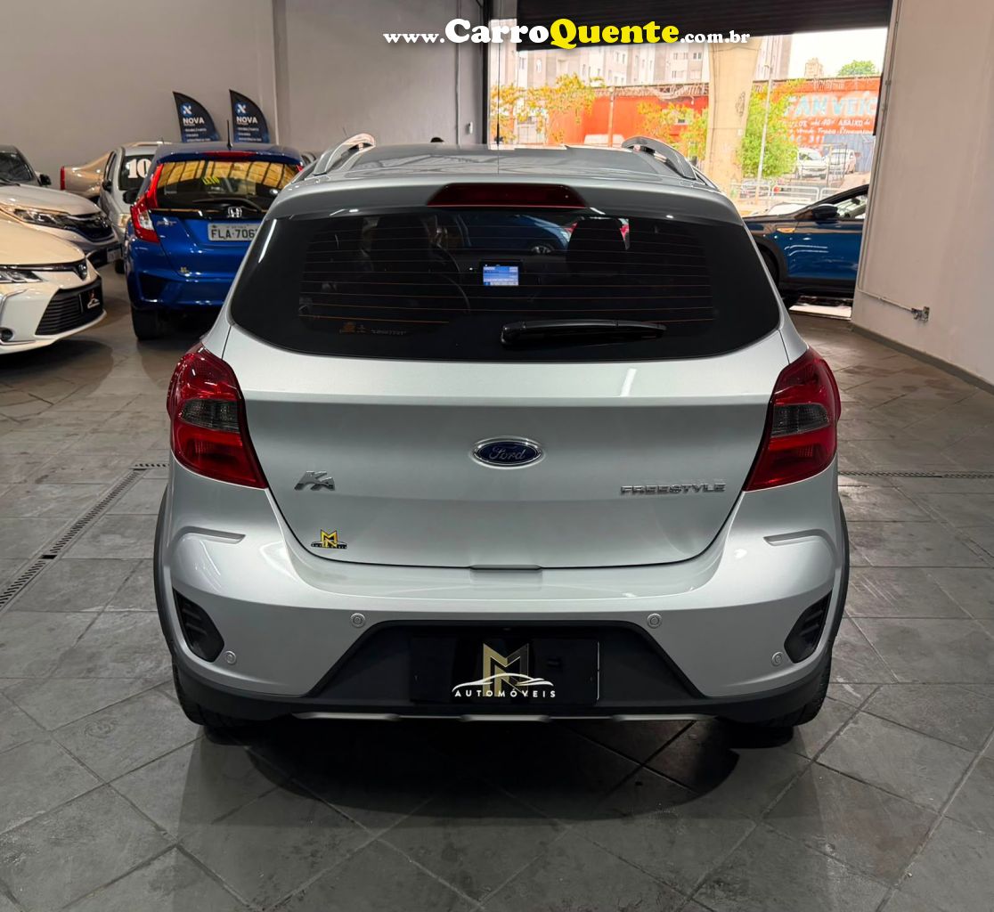 FORD Ka 1.5 Freestyle Flex 2020 - Automático 2020 - Loja
