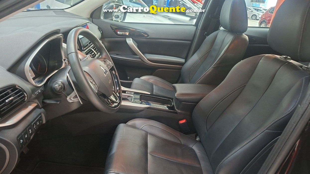 MITSUBISHI ECLIPSE CROSS 1.5 MIVEC TURBO HPE-S S-AWC 2024 - Loja
