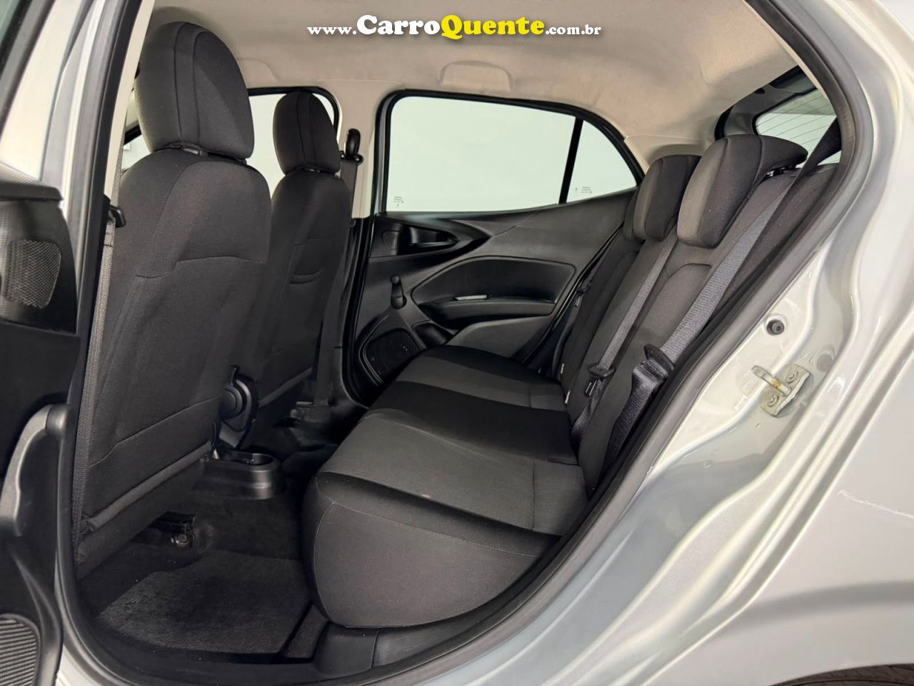 Argo Drive 1.0 Flex 2025 - 30.000KM 2025 - Loja