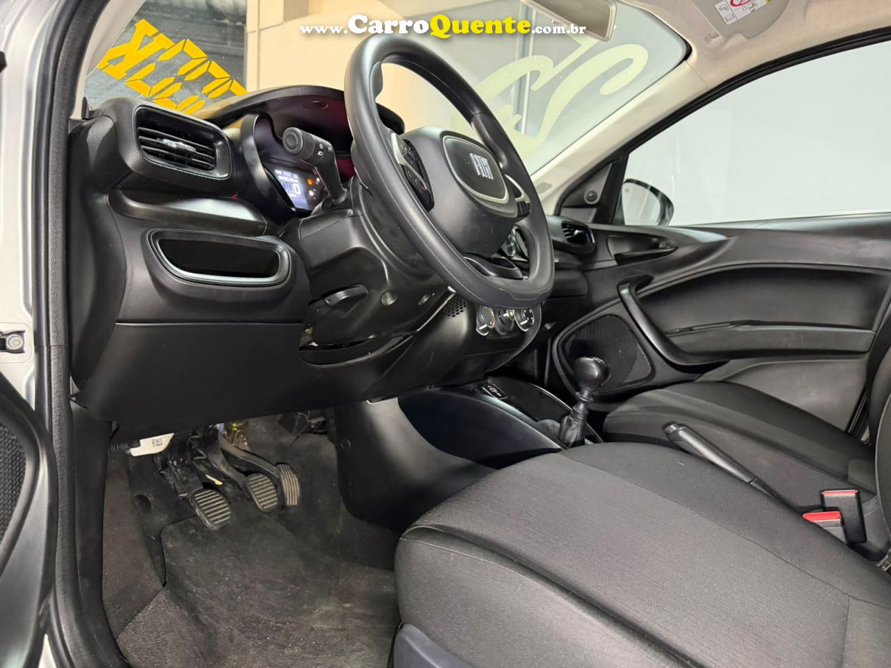 Argo Drive 1.0 Flex 2025 - 30.000KM 2025 - Loja