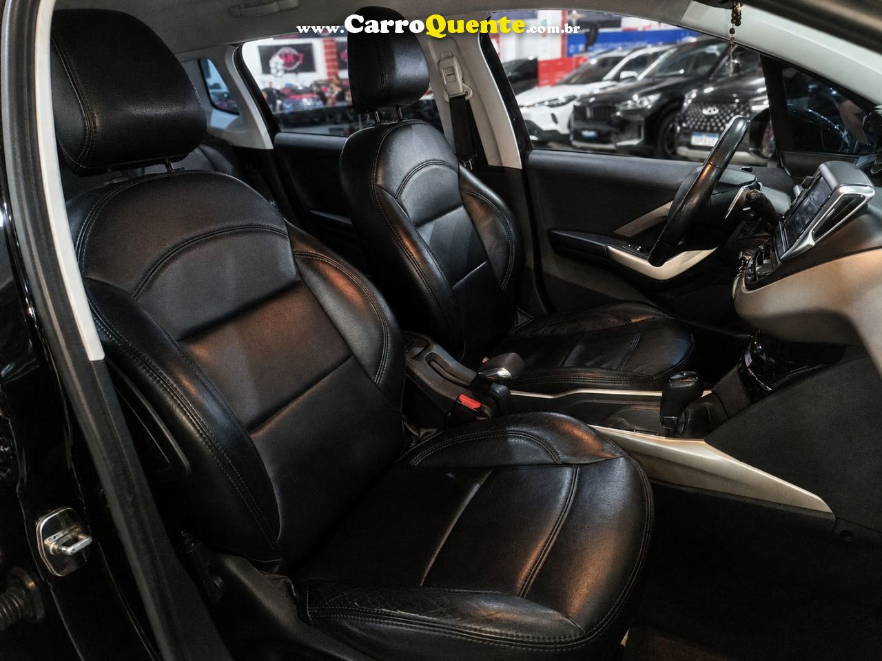 PEUGEOT 2008 1.6 16V ALLURE 2017 - Loja