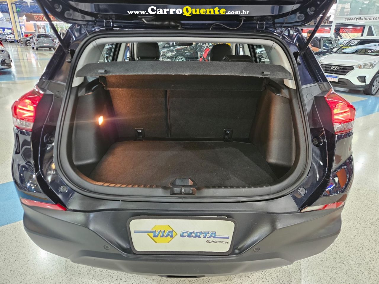 CHEVROLET TRACKER 1.0 TURBO LT * C/ 44.700 Km Somente * 2022 - Loja