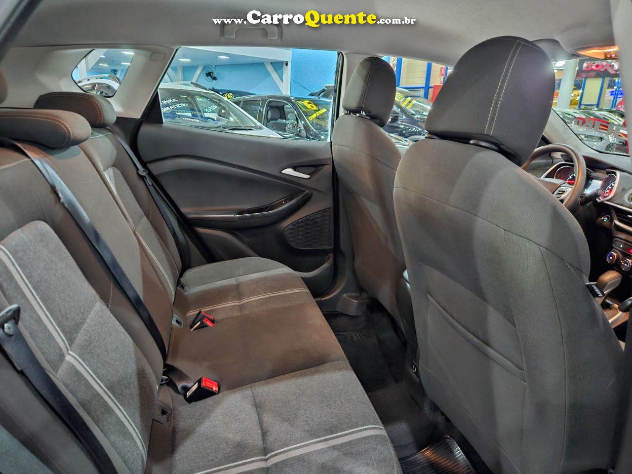 CHEVROLET TRACKER 1.0 TURBO LT * C/ 44.700 Km Somente * 2022 - Loja
