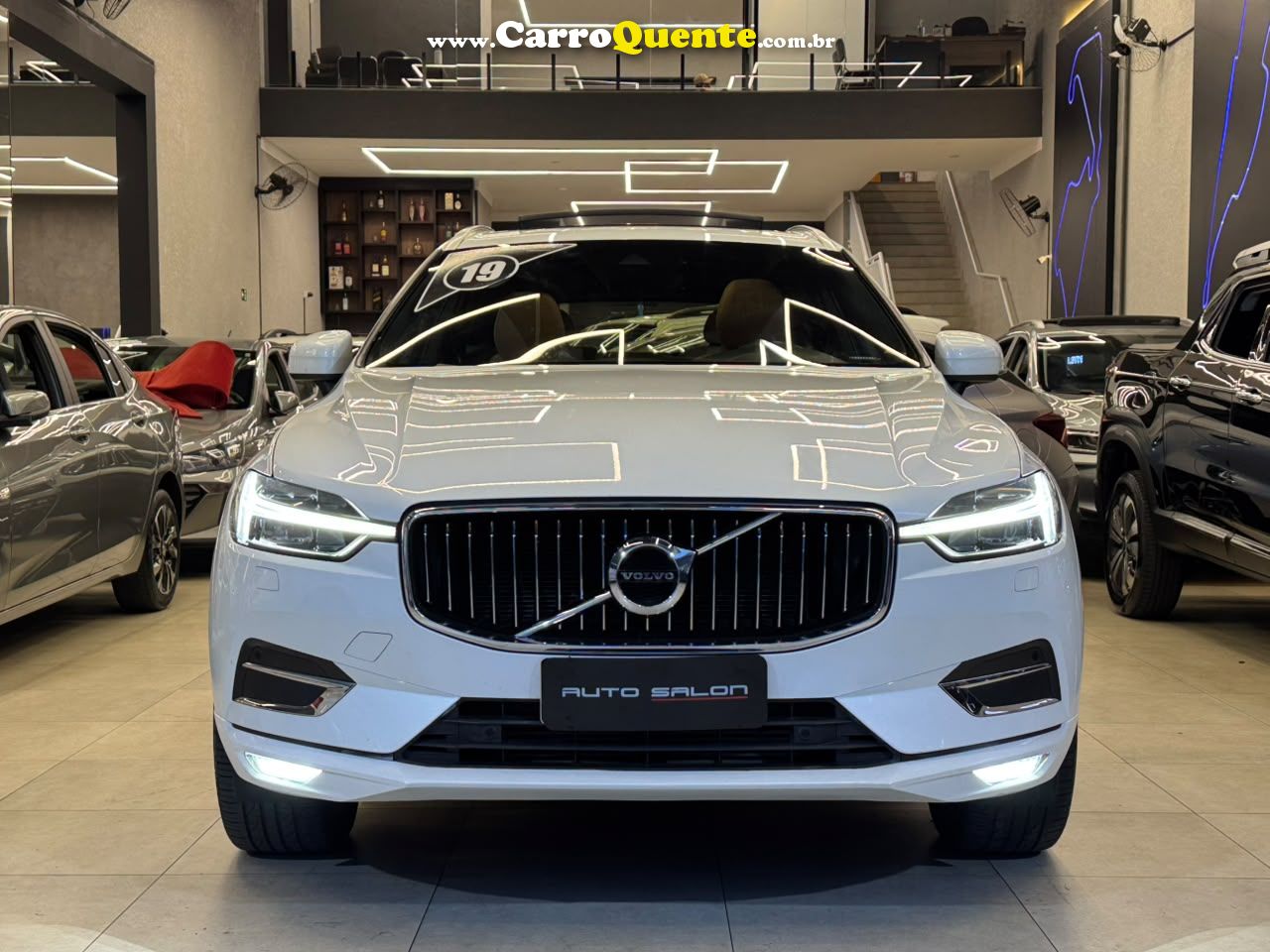 VOLVO XC60 2019 - Loja