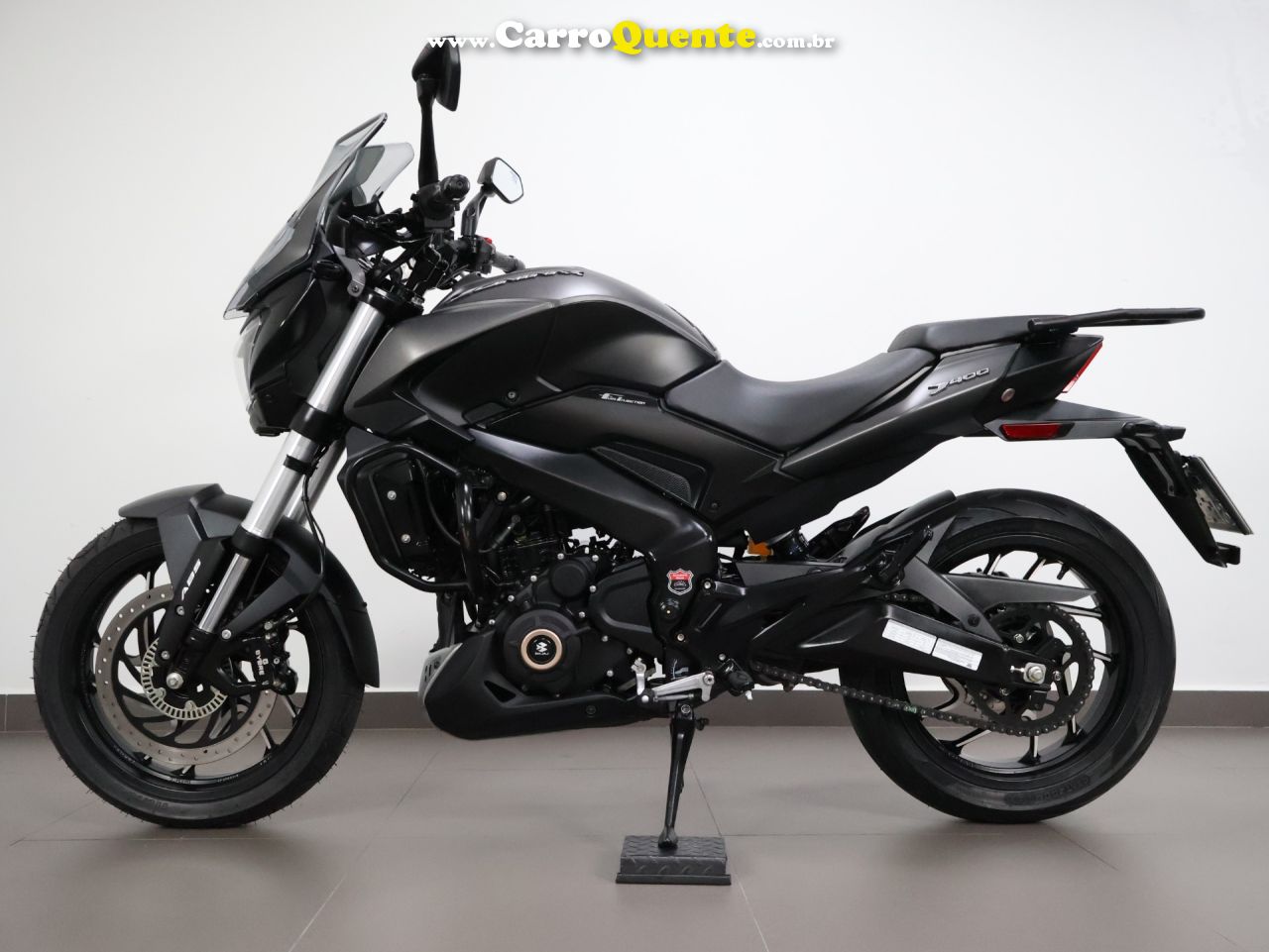 BAJAJ DOMINAR 400 ABS 2023 - Loja