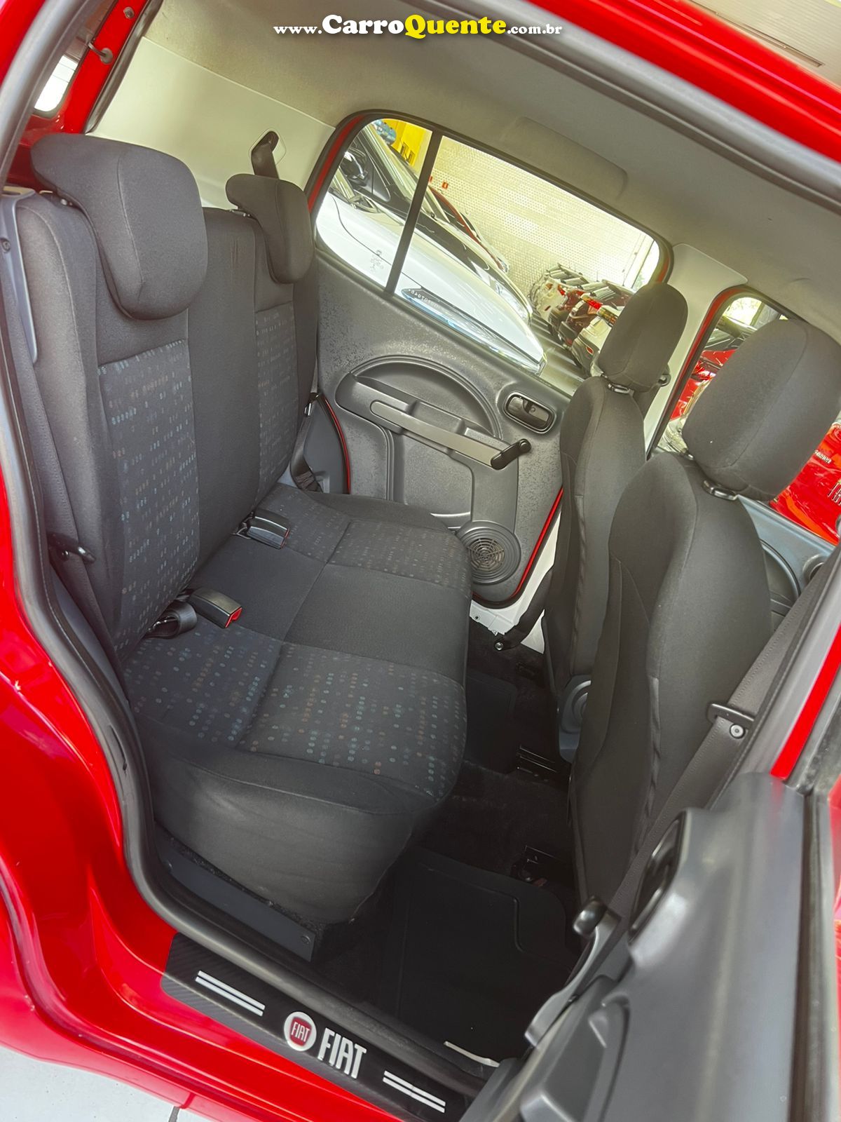 FIAT UNO 1.0 EVO VIVACE 8V 2016 - Loja