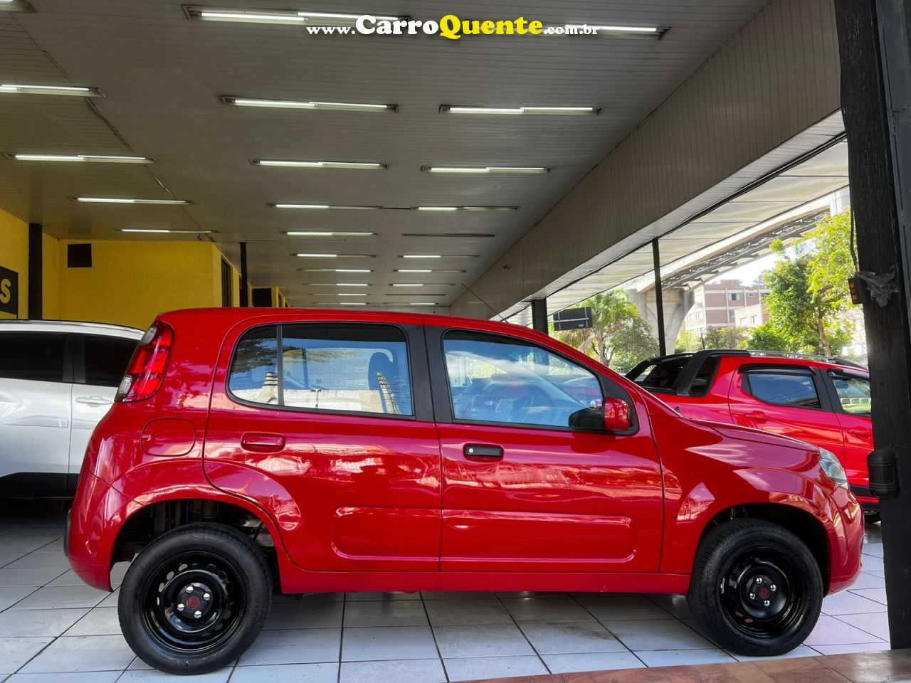 FIAT UNO 1.0 EVO VIVACE 8V 2016 - Loja