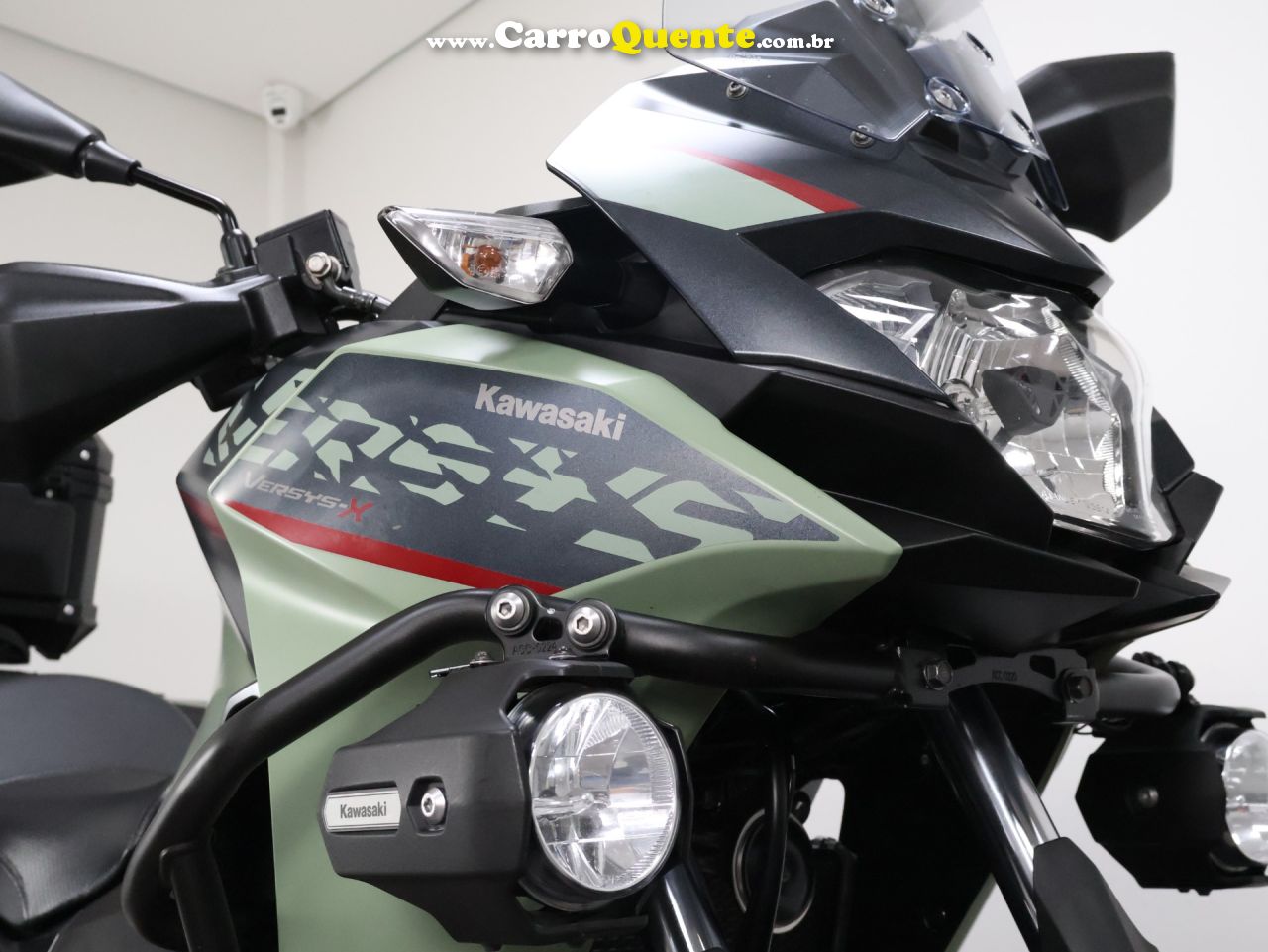 KAWASAKI VERSYS-X 300 TOURER ABS 2023 - Loja