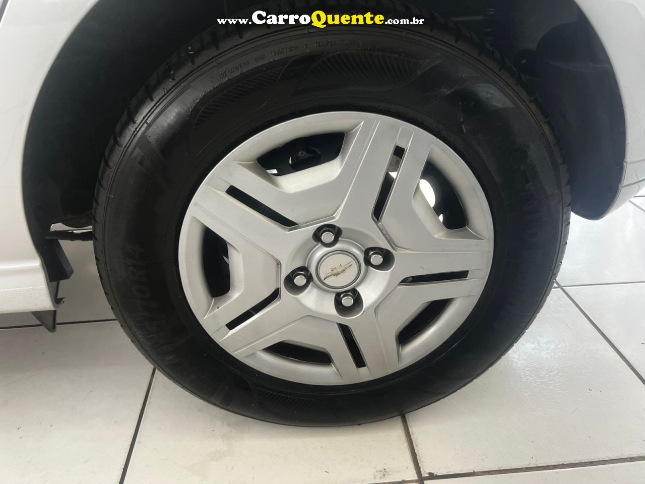 CHEVROLET ONIX 1.0 MPFI LT 8V 2016 - Loja