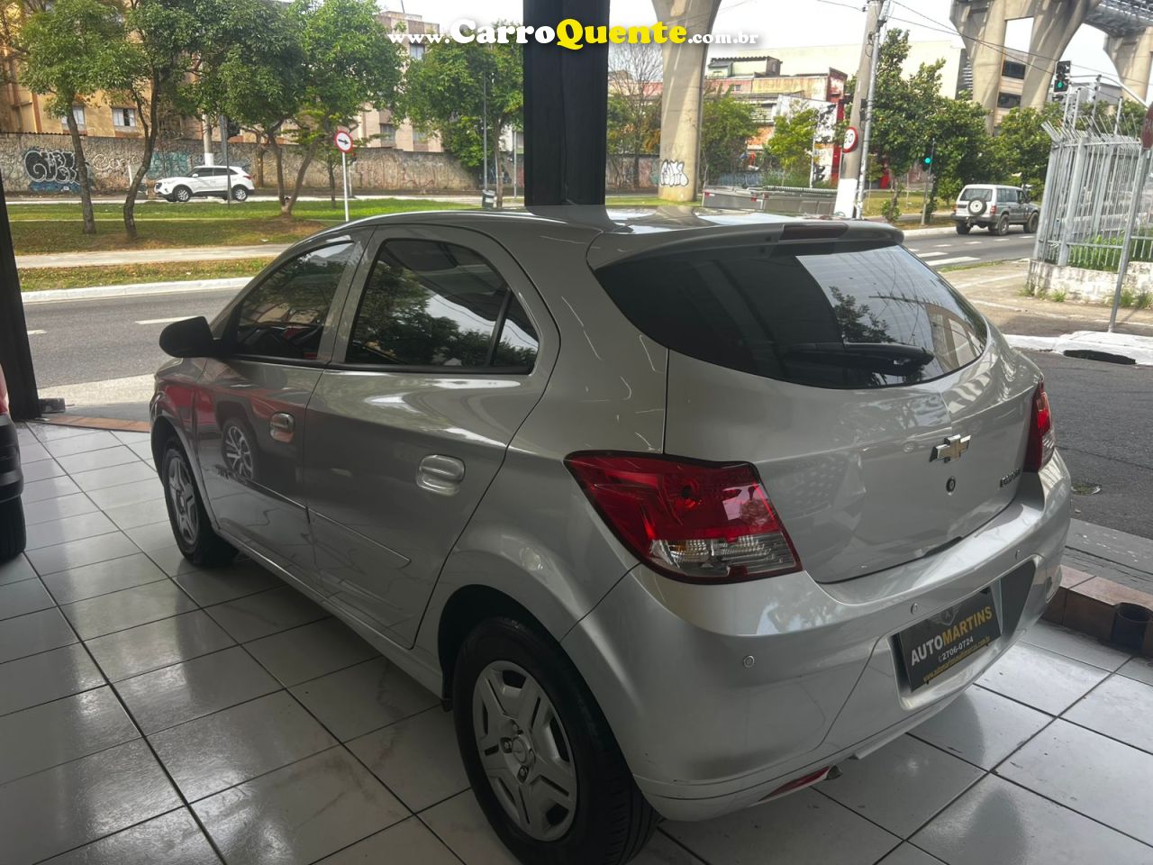CHEVROLET ONIX 1.0 MPFI LT 8V 2016 - Loja