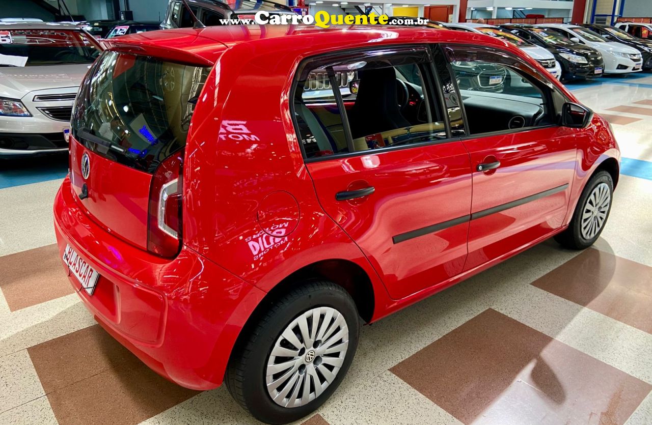 VOLKSWAGEN UP 1.0 MPI TAKE UP 12V 2015 - Loja
