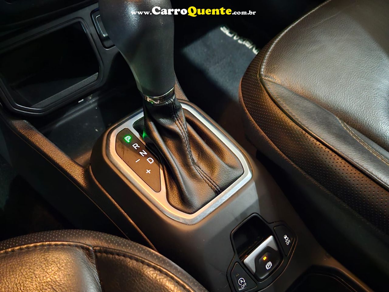 JEEP RENEGADE 1.8 LONGITUDE FLEX * Automático * 2019 - Loja