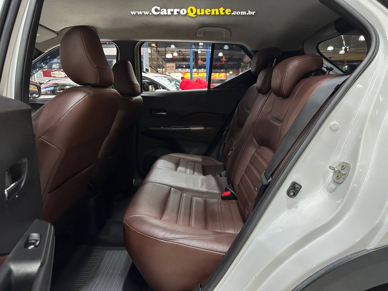 NISSAN KICKS 1.6 16V SL 2019 - Loja