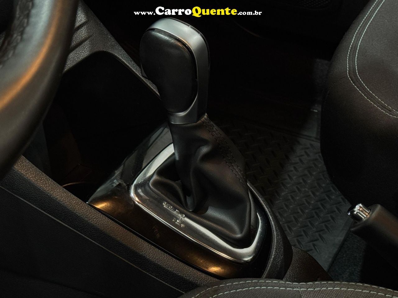 RENAULT CAPTUR 1.6 16V SCE LIFE 2019 - Loja