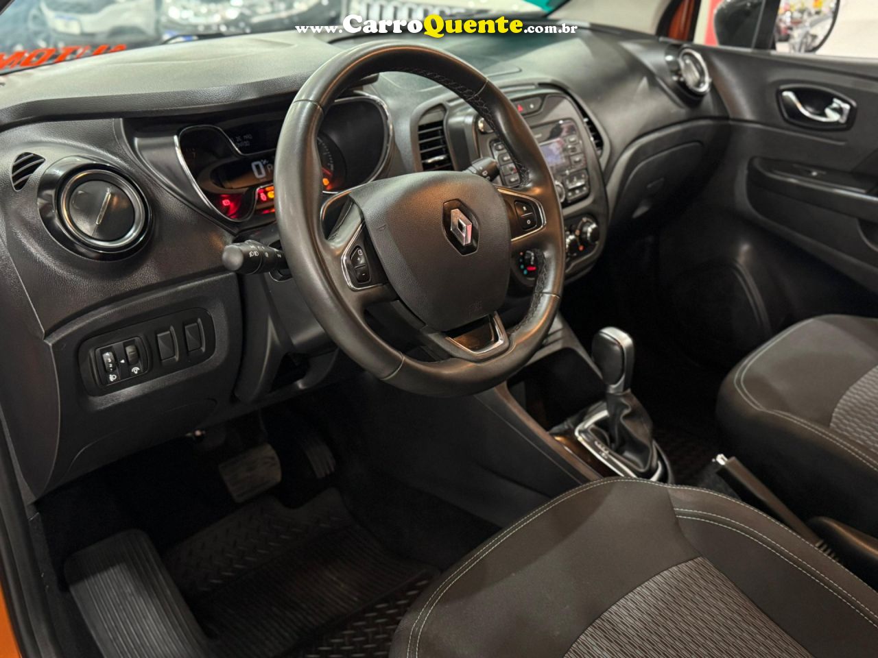 RENAULT CAPTUR 1.6 16V SCE LIFE 2019 - Loja