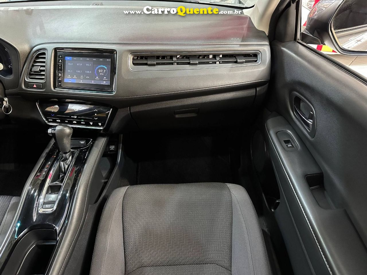 HONDA HR-V 1.8 16V EX 2020 - Loja