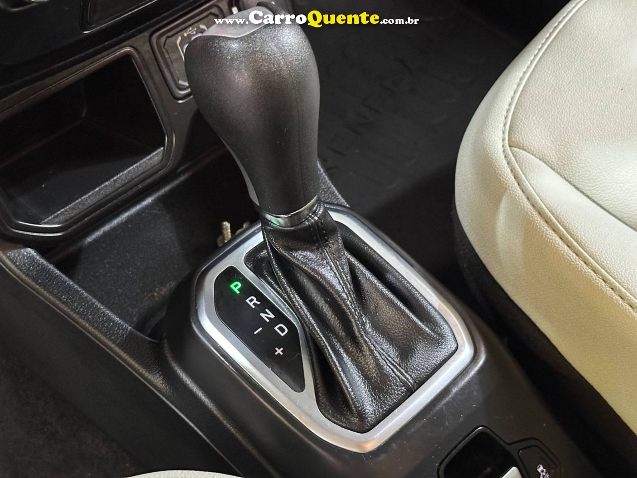 JEEP RENEGADE 1.3 T270 TURBO SPORT 2022 - Loja