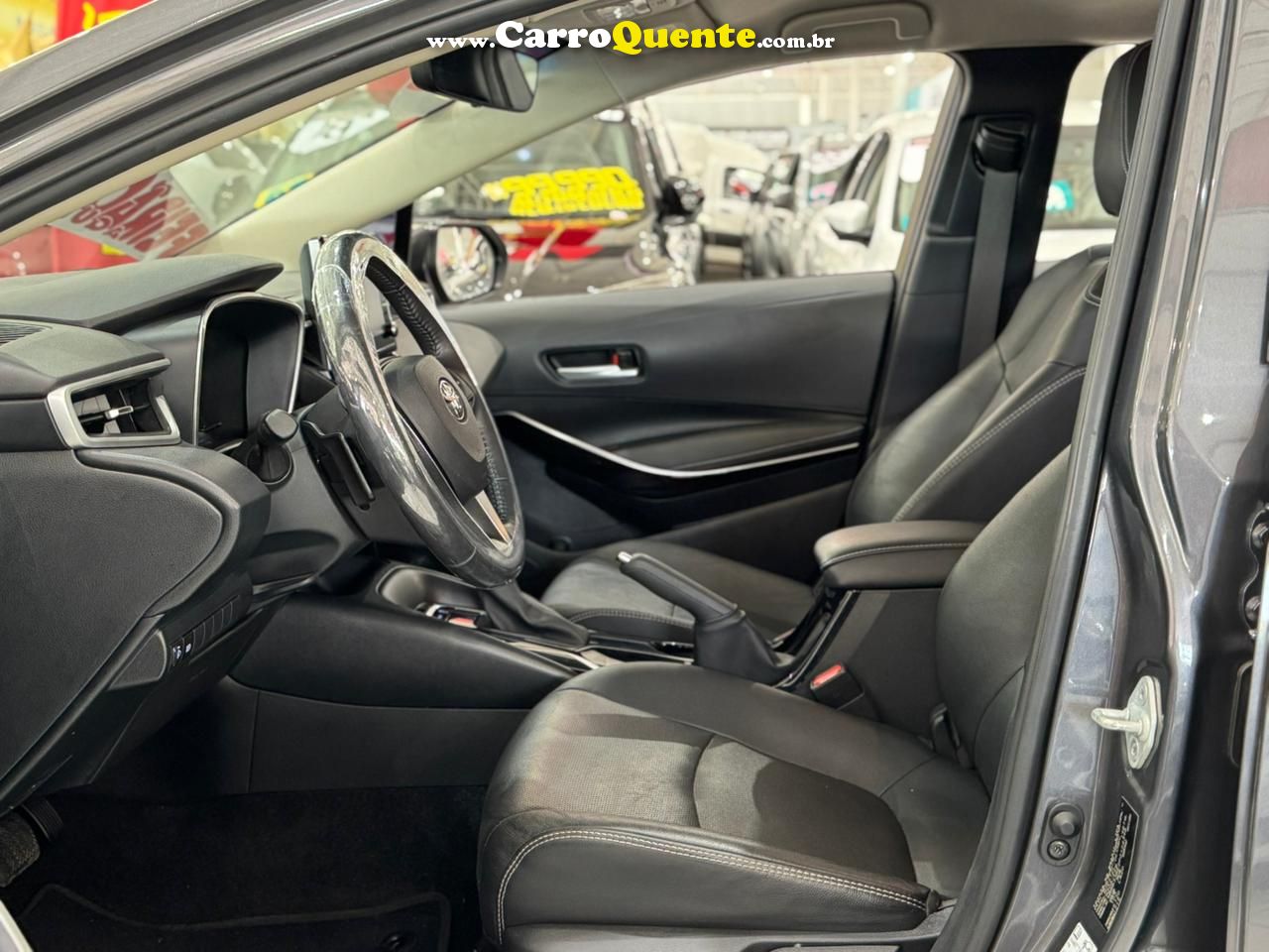TOYOTA COROLLA 2.0 XEI 2023 - Loja
