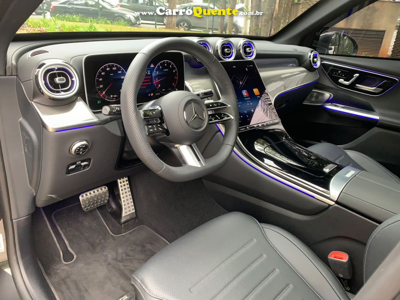 MERCEDES-BENZ   2.0 MHEV AMG LINE 4MATIC 9G-TRONIC   CINZA 2026 2.0 GASOLINA E ELÉTRICO - Loja