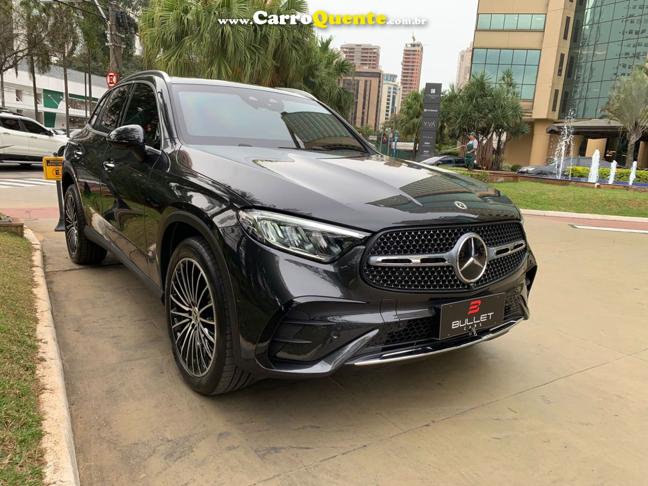 MERCEDES-BENZ   2.0 MHEV AMG LINE 4MATIC 9G-TRONIC   CINZA 2026 2.0 GASOLINA E ELÉTRICO - Loja