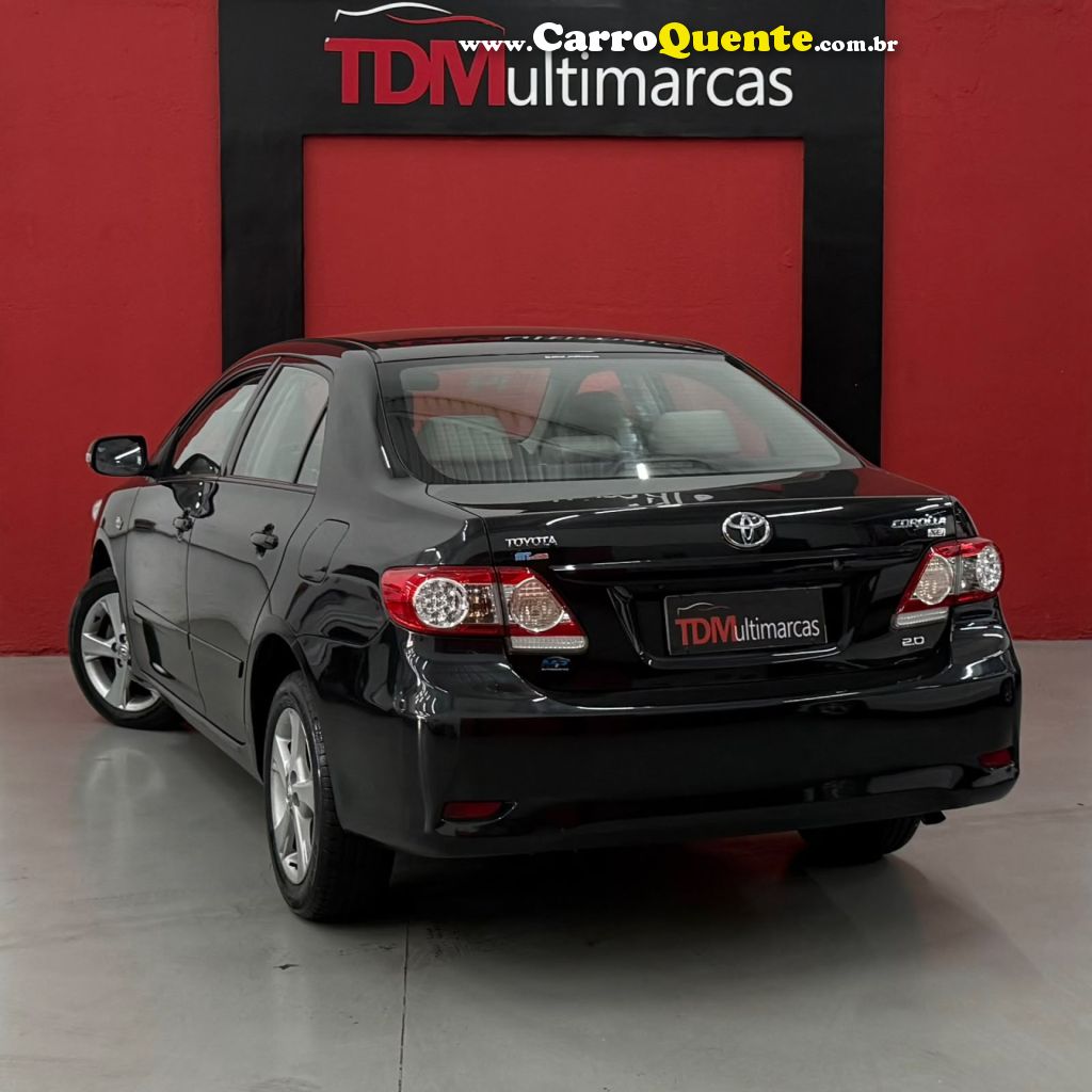 TOYOTA   COROLLA XEI 2.0 FLEX 16V AUT.   PRETO 2014 2.0 FLEX - Loja