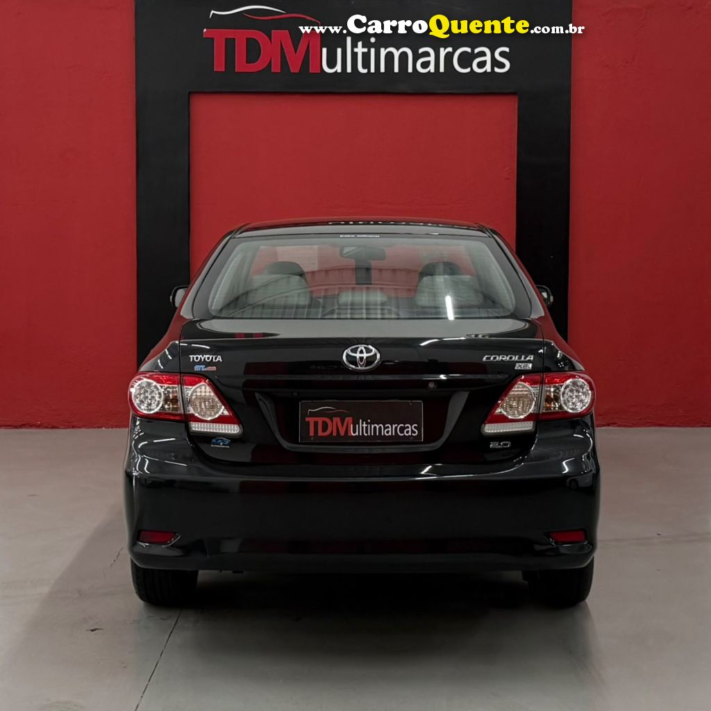 TOYOTA   COROLLA XEI 2.0 FLEX 16V AUT.   PRETO 2014 2.0 FLEX - Loja