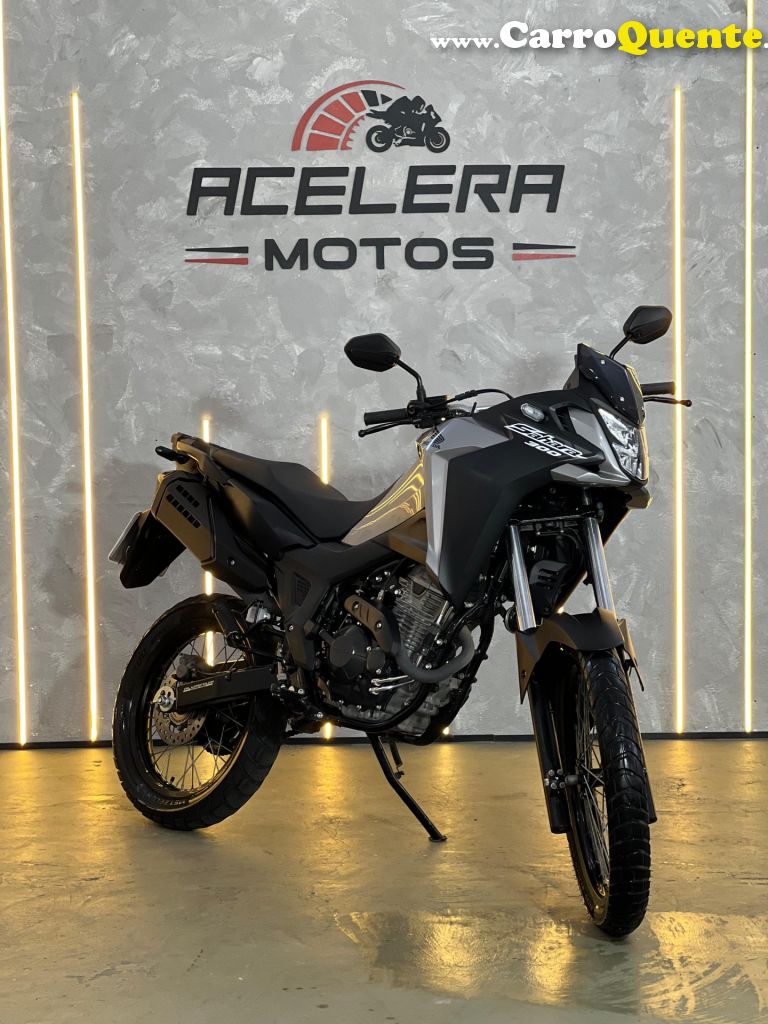 HONDA   XRE 300 SAHARA   CINZA 2025 293 GASOLINA - Loja
