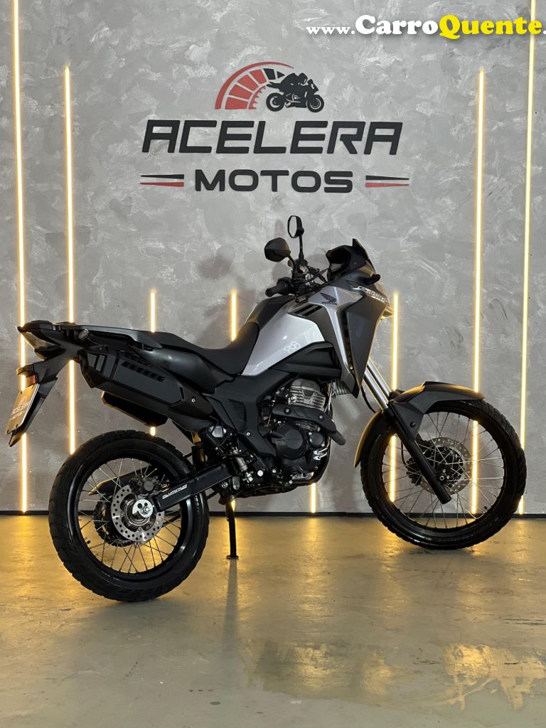 HONDA   XRE 300 SAHARA   CINZA 2025 293 GASOLINA - Loja