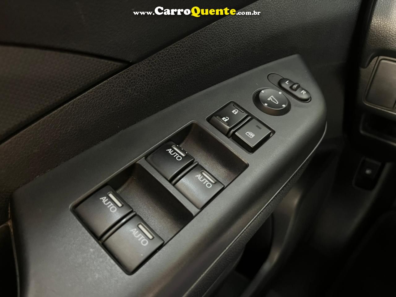 HONDA   CR-V LX 2.0 16V 2WD2.0 FLEXONE AUT.   BRANCO 2012 2.0 GASOLINA - Loja