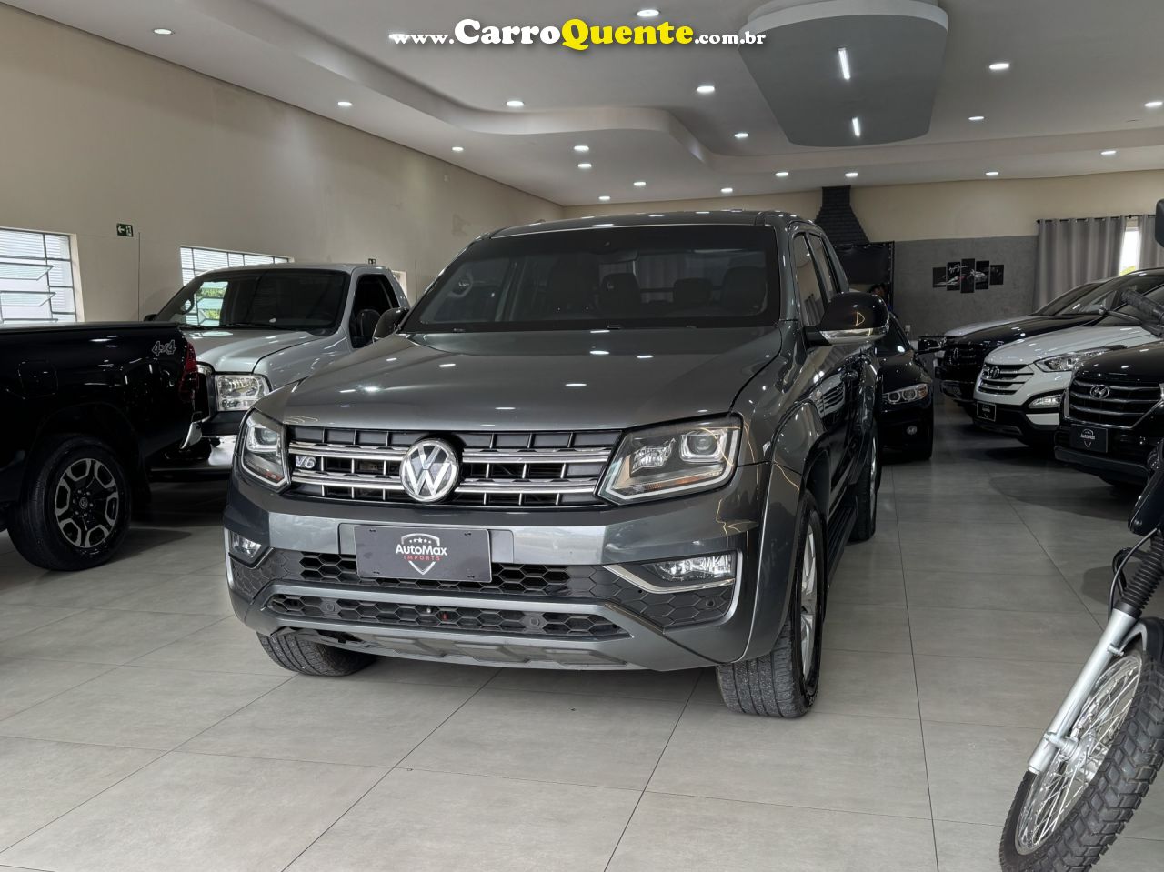 VOLKSWAGEN   AMAROK HIGHLINE CD 3.0 4X4 TB DIES. AUT.   CINZA 2018 3.0 DIESEL - Loja