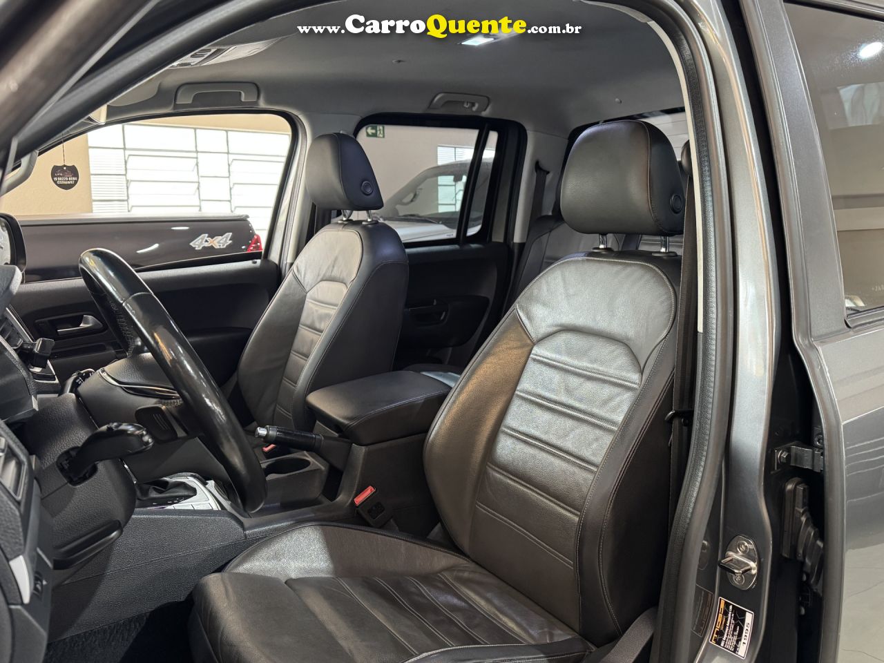 VOLKSWAGEN   AMAROK HIGHLINE CD 3.0 4X4 TB DIES. AUT.   CINZA 2018 3.0 DIESEL - Loja