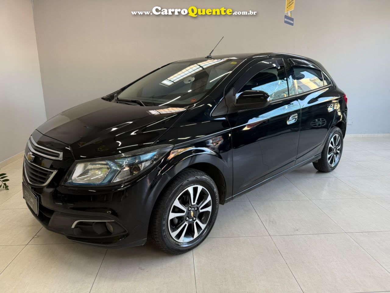CHEVROLET   ONIX HATCH LTZ 1.4 8V FLEXPOWER 5P MEC.   PRETO 2016 1.4 FLEX - Loja
