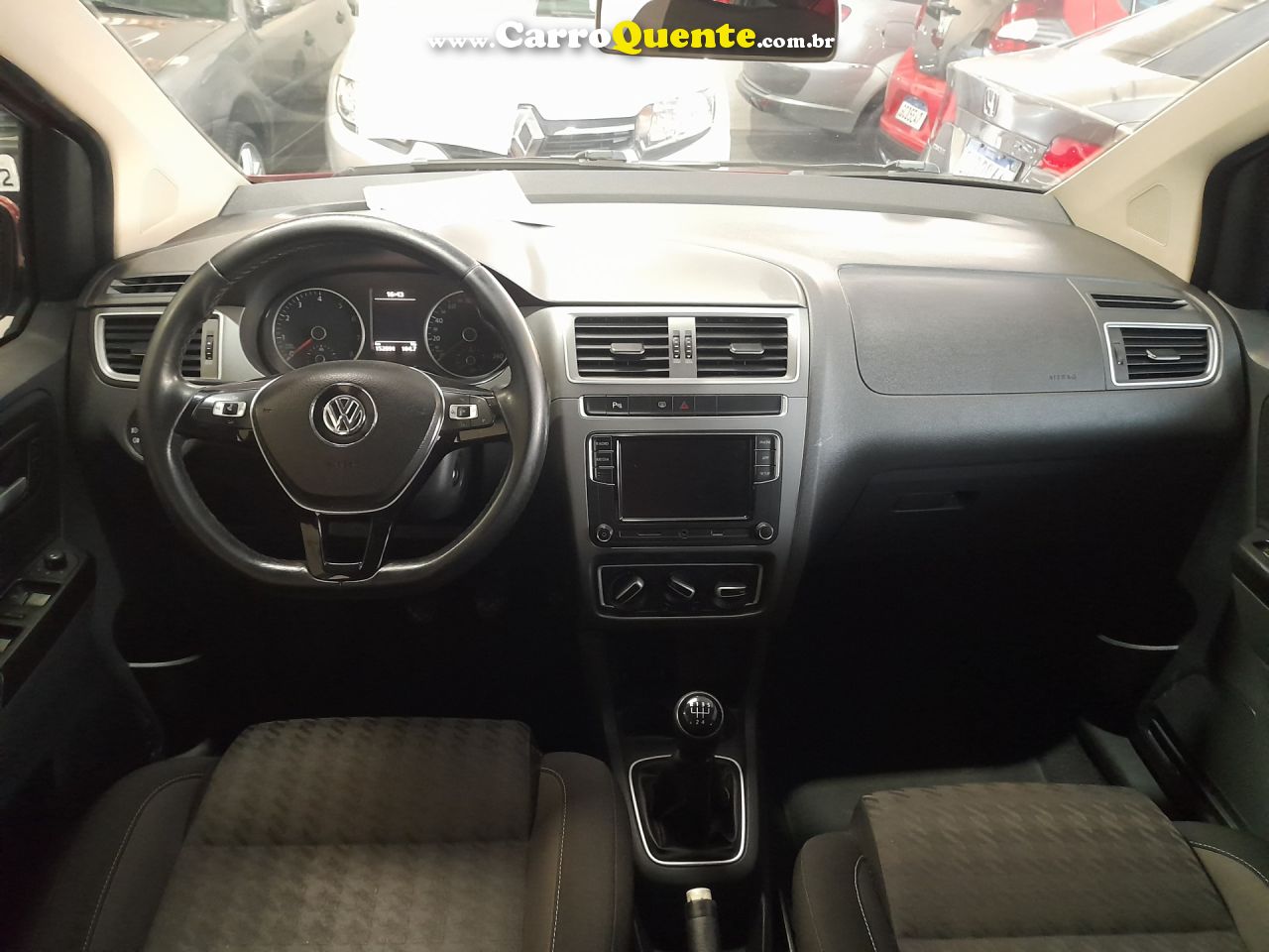 VOLKSWAGEN   FOX COMFORTLINE 1.6 FLEX 8V 5P   VERMELHO 2018 1.6 FLEX - Loja