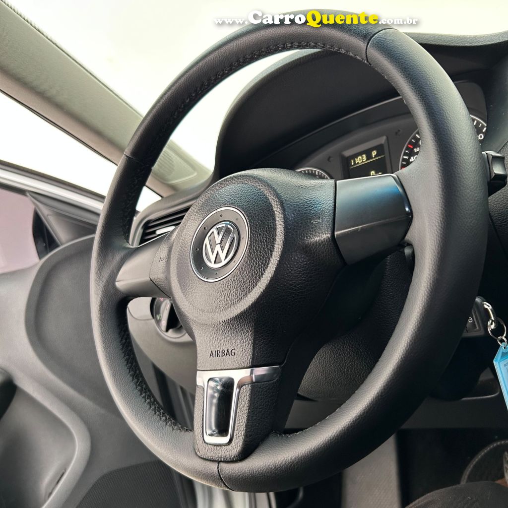 VOLKSWAGEN   JETTA COMFORTLINE 2.0 T.FLEX 8V 4P TIPT.   PRATA 2012 2.0 FLEX - Loja