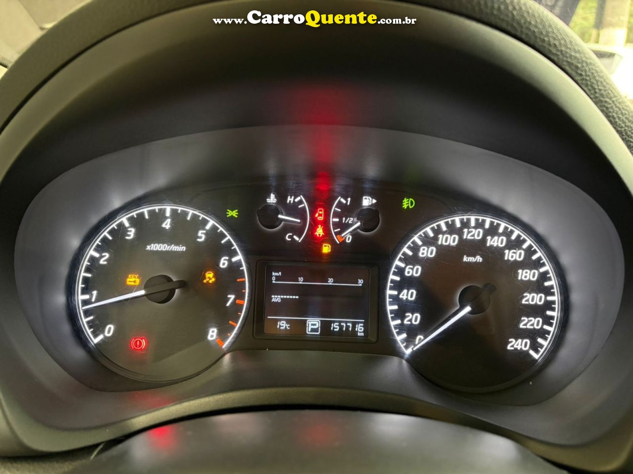 NISSAN   INISSAN SENTRA 20SV CVT   CINZA 2018 2.0 FLEX - Loja