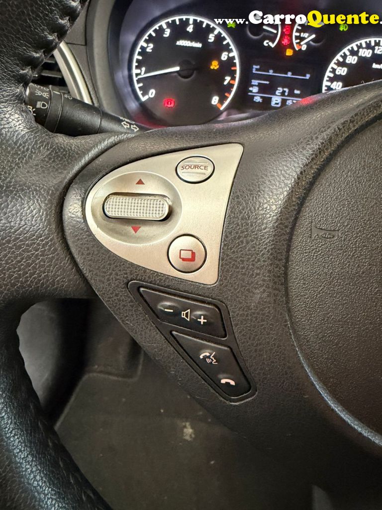 NISSAN   INISSAN SENTRA 20SV CVT   CINZA 2018 2.0 FLEX - Loja