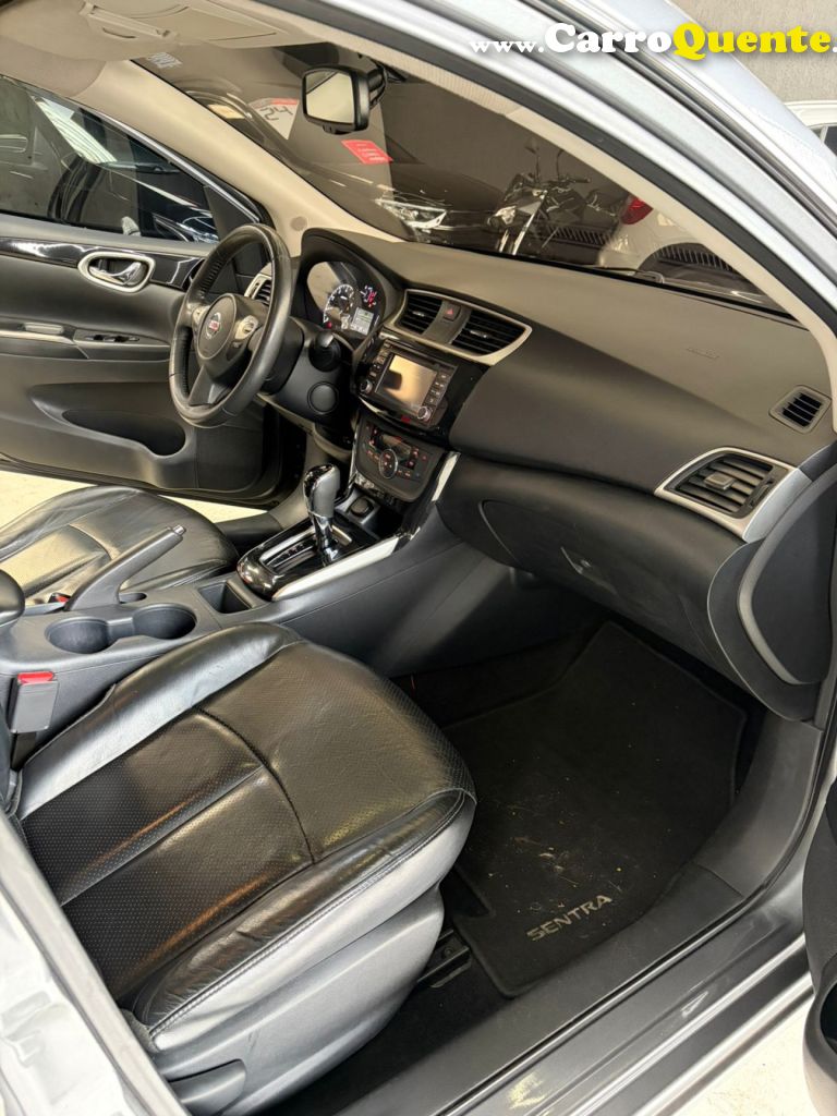 NISSAN   INISSAN SENTRA 20SV CVT   CINZA 2018 2.0 FLEX - Loja