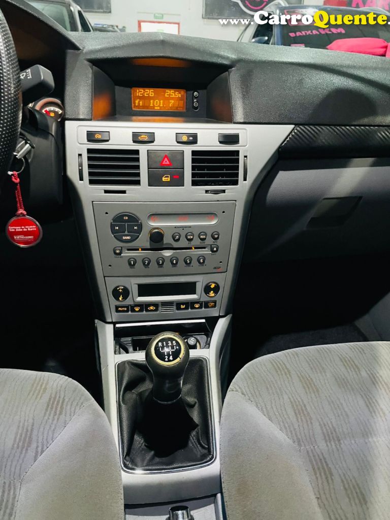 CHEVROLET   VECTRA ELEGAN. 2.0 MPFI 8V FLEXPOWER MEC   PRATA 2007 2.0 FLEX - Loja