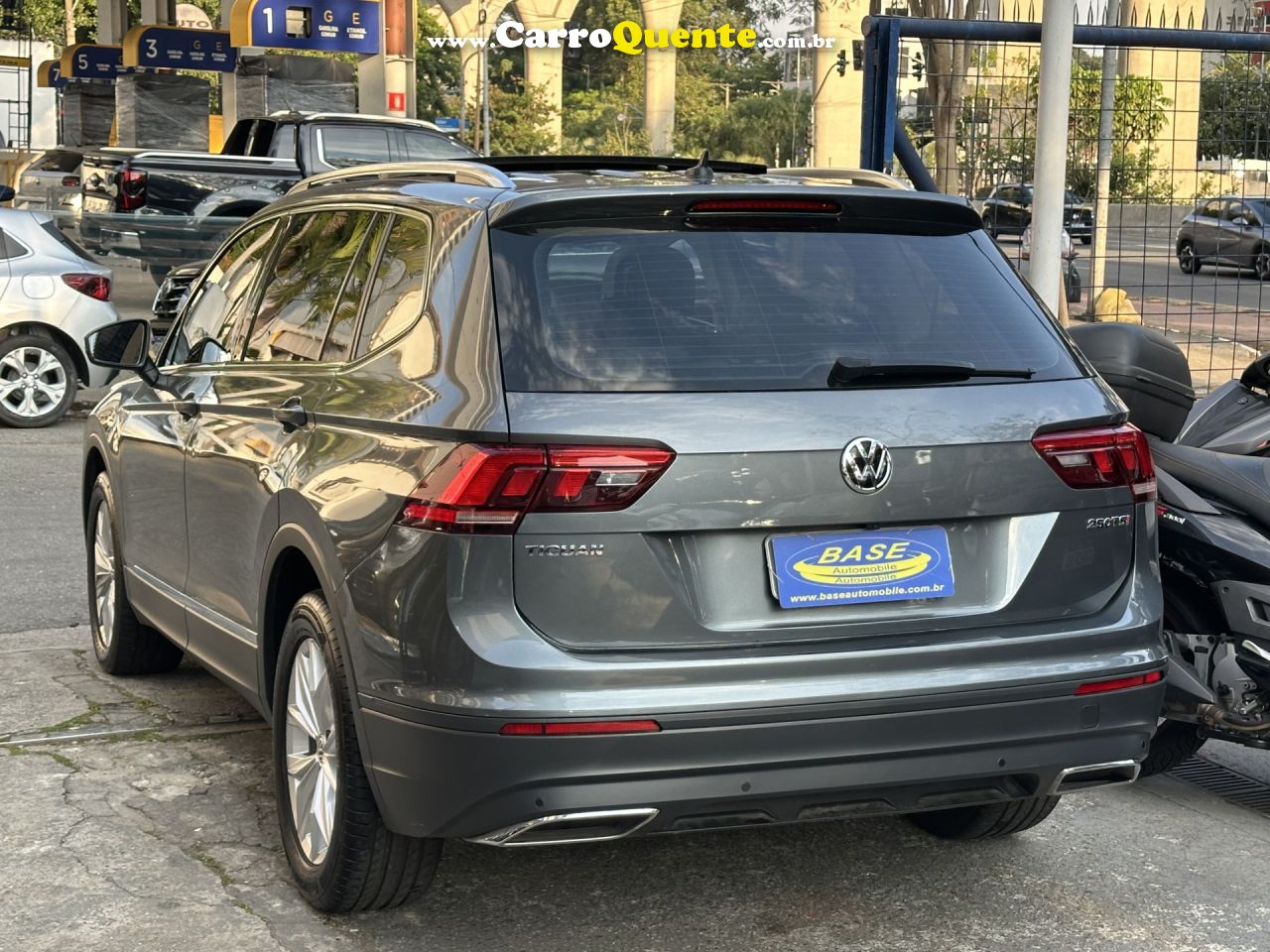 VOLKSWAGEN   TIGUAN ALLSPAC COMF 250 TSI 1.4 FLEX   CINZA 2018 1.4 TSI FLEX - Loja