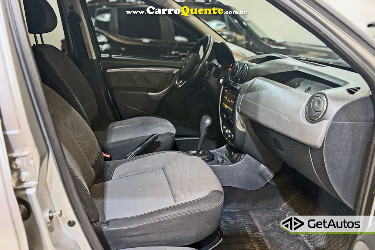 RENAULT   DUSTER DYNAMIQUE 2.0 FLEX 16V AUT.   PRATA 2014 2.0 FLEX - Loja