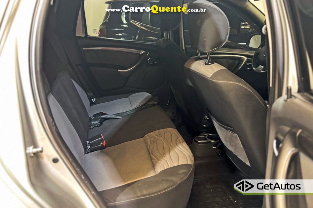 RENAULT   DUSTER DYNAMIQUE 2.0 FLEX 16V AUT.   PRATA 2014 2.0 FLEX - Loja