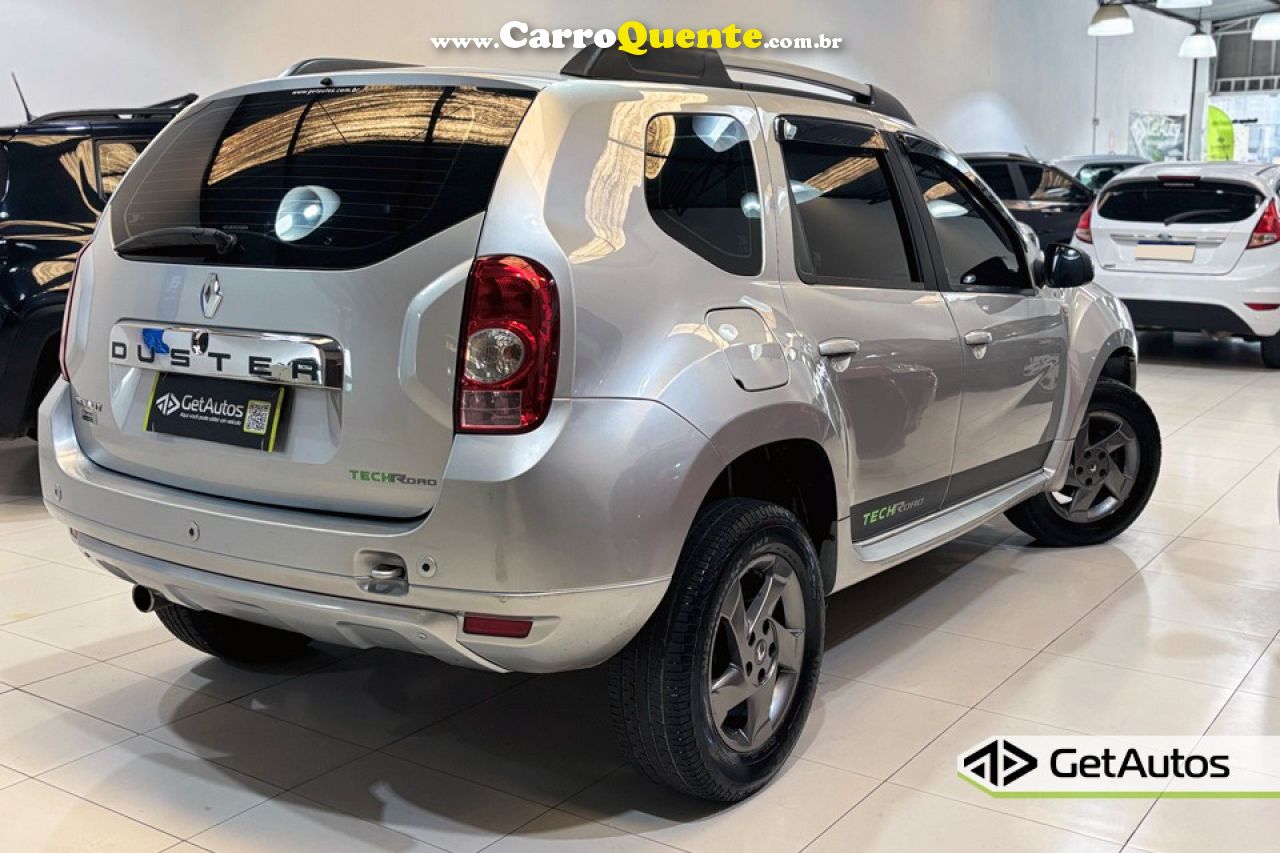 RENAULT   DUSTER DYNAMIQUE 2.0 FLEX 16V AUT.   PRATA 2014 2.0 FLEX - Loja
