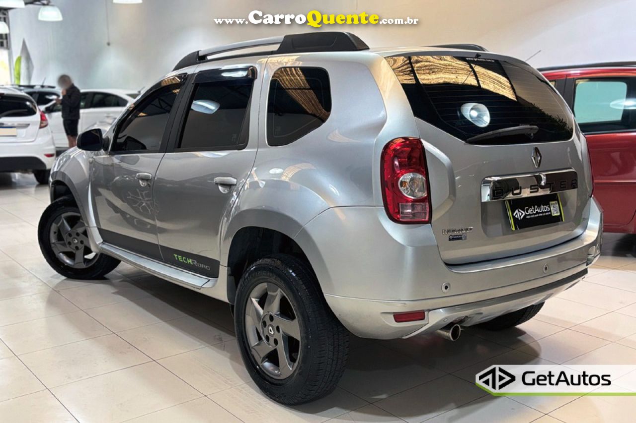 RENAULT   DUSTER DYNAMIQUE 2.0 FLEX 16V AUT.   PRATA 2014 2.0 FLEX - Loja