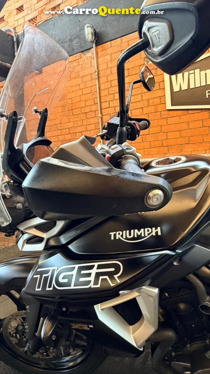 TRIUMPH TIGER 800 XRX 2019 - Loja