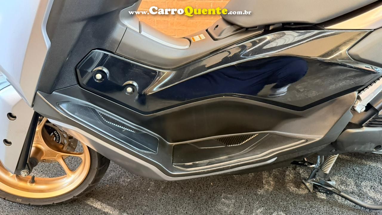 YAMAHA NMAX CONNECTED 160 ABS 2025 - Loja